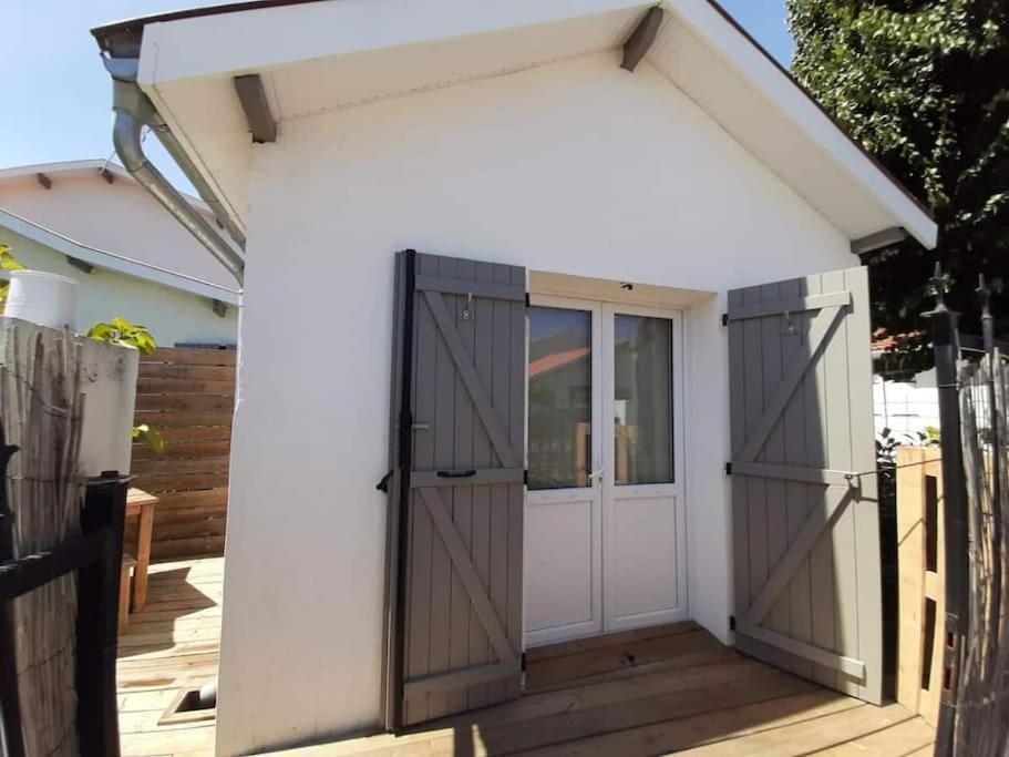 La Maisonnette De Suzette Lanton Buitenkant foto